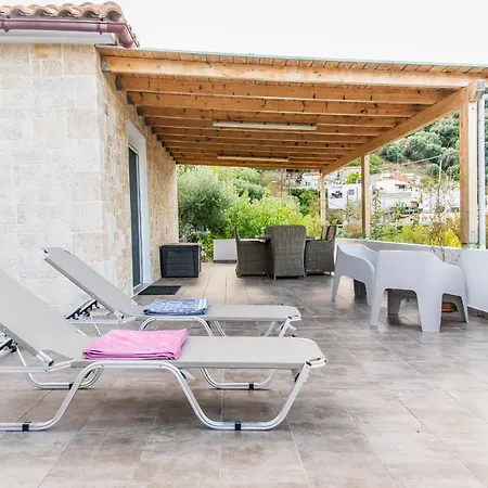 Chic & Spacious House In Rodia Heraklion Exterior foto