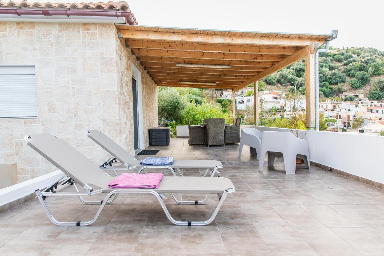 Chic & Spacious House In Rodia דירה הרקליון